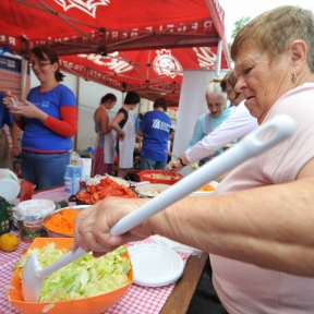 Fakanalak tánca – „Minden benne” örömfőzés